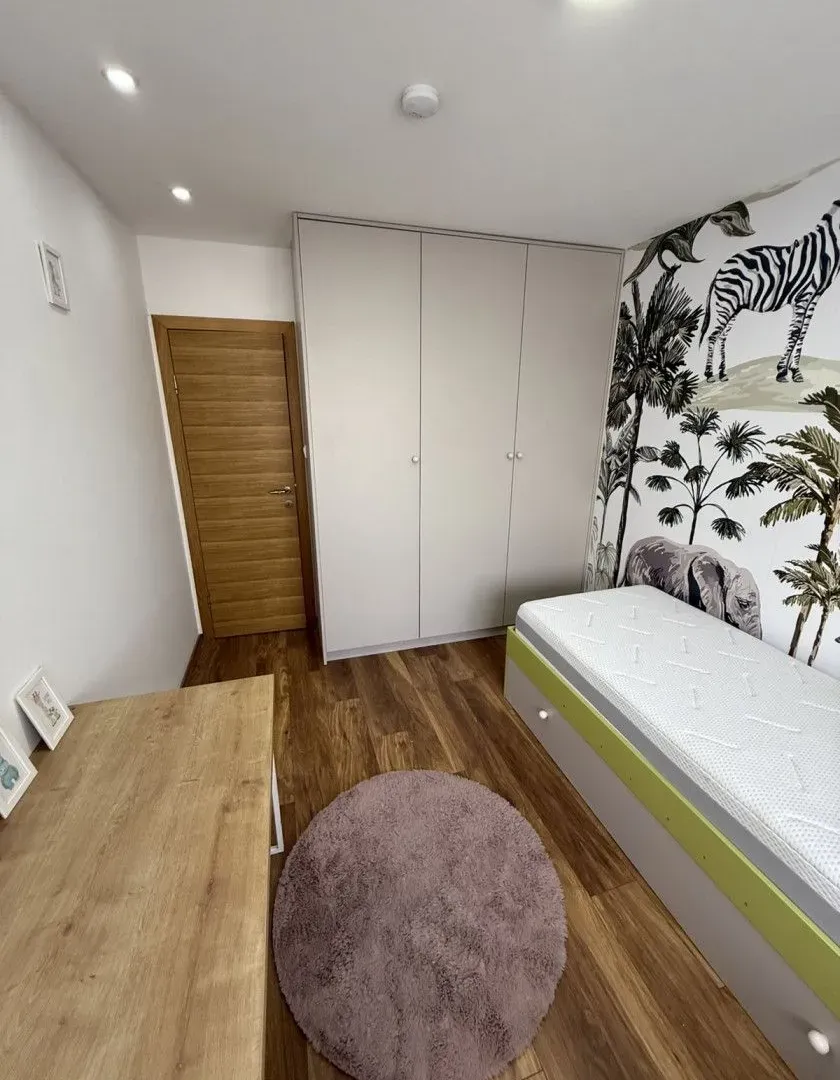 Sale, three bedroom apartment, 89m², Pejton, Podgorica