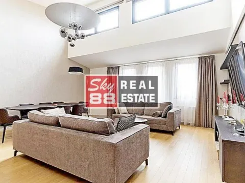 Prodaja, stan, 253m², Vračar Sve Podlokacije, Beograd