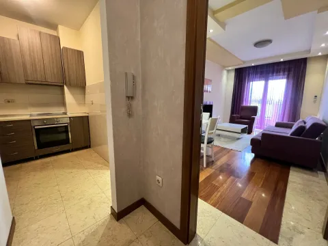 Rent, one bedroom apartment, 51m², Centar, Podgorica - image 5