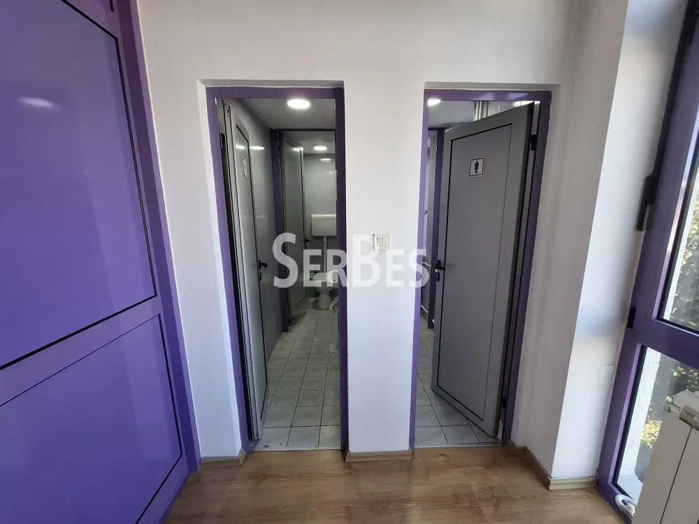 Rent, office space, 200m², Adamovićevo Naselje, Novi Sad Sve Podlokacije