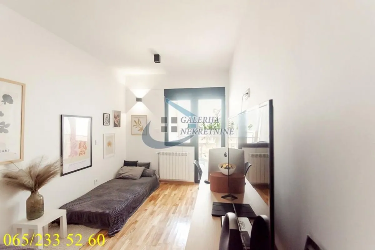 Sale, two bedroom apartment, 57m², Južni Bulevar, Vračar Sve Podlokacije
