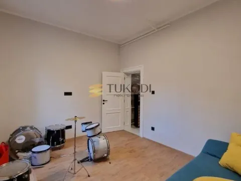 Prodaja, trosoban stan, 100m², Stari grad, Novi Sad - image 9