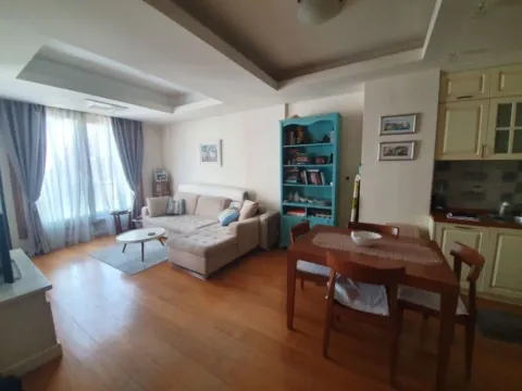 Izdavanje, jednosoban stan, 50m², Golubovina, Budva