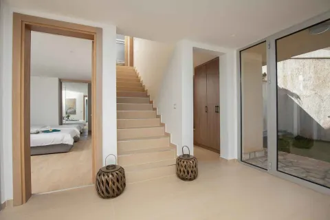 Prodaja, kuća, 159m², Blizikuće, Budva - image 7