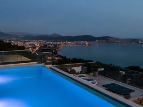 Prodaja, kuća, 560m², Šušanj, Bar - image 3