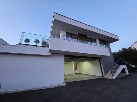 Prodaja, kuća, 126m², Krimovica, Kotor - image 20