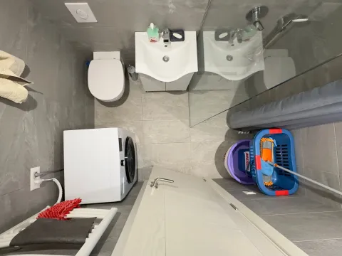 Prodaja, dvosoban stan, 62m², Stari Aerodrom, Podgorica - image 13