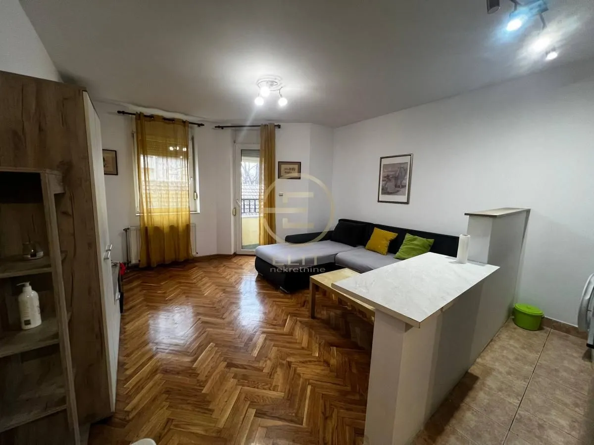 Sale, studio apartment, 26m², Socijalno, Novi Sad Sve Podlokacije