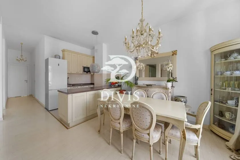 Sale, three bedroom apartment, 143m², Vukov Spomenik, Zvezdara Sve Podlokacije