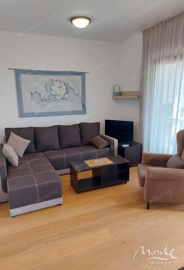 Sale, office space, 950m², Bečići, Budva