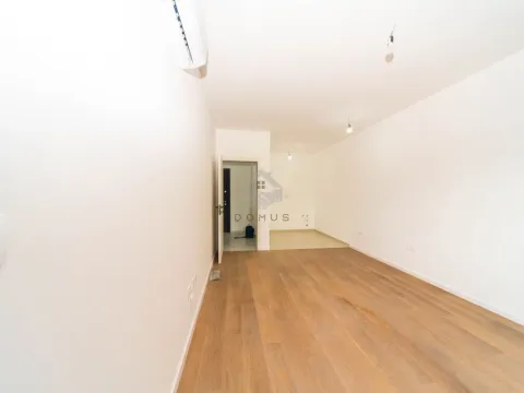 Sale, one bedroom apartment, 43m², Stari Aerodrom, Podgorica - image 4