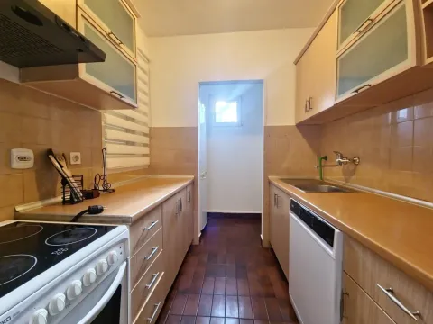 Rent, two bedroom apartment, 58m², Budva, Crna Gora - image 8