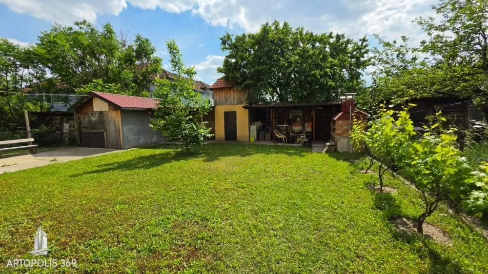 Prodaja, kuća, 453m², Zemun Sve Podlokacije, Beograd