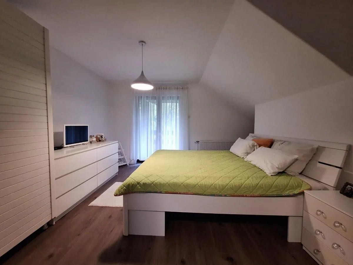 Sale, house, 254m², Beočin, Srbija