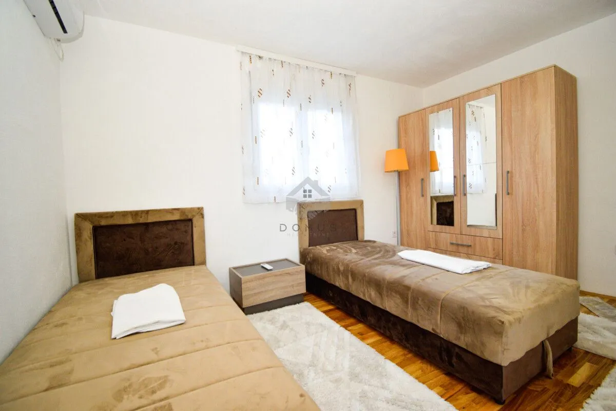 Izdavanje, trosoban stan, 108m², Donja Gorica, Podgorica
