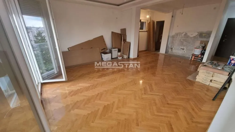 Prodaja, trosoban stan, 75m², Lekino Brdo, Voždovac Sve Podlokacije