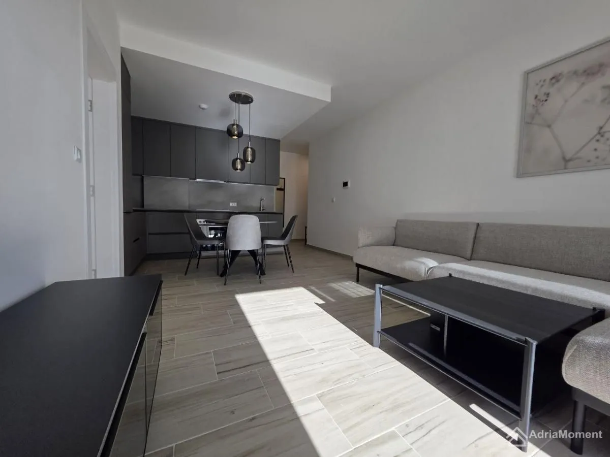 Sale, two bedroom apartment, 72m², Bečići, Budva