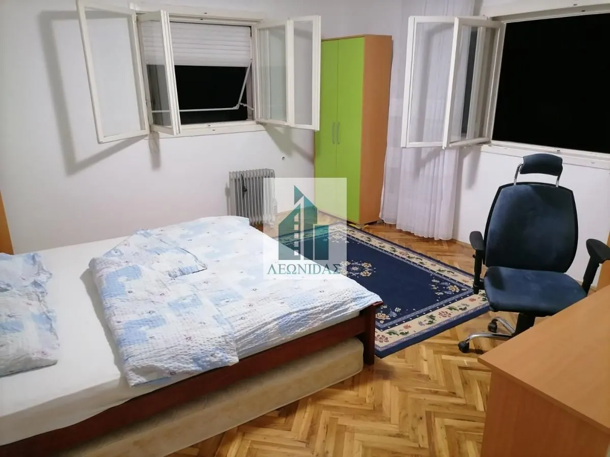 Izdavanje, dvosoban stan, 80m², Palilula, Niš