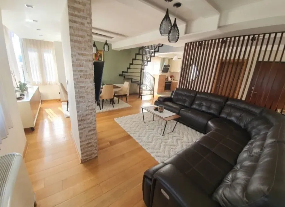 Sale, four bedroom apartment, 154m², Zabjelo, Podgorica