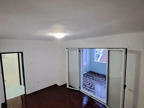 Prodaja, stan, 68m², Budva, Crna Gora - image 10