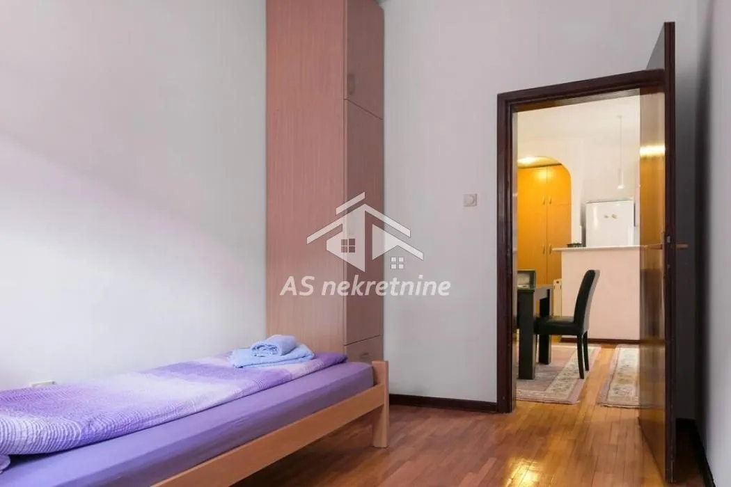 Rent, apartment, 46m², Đeram Pijaca, Beograd