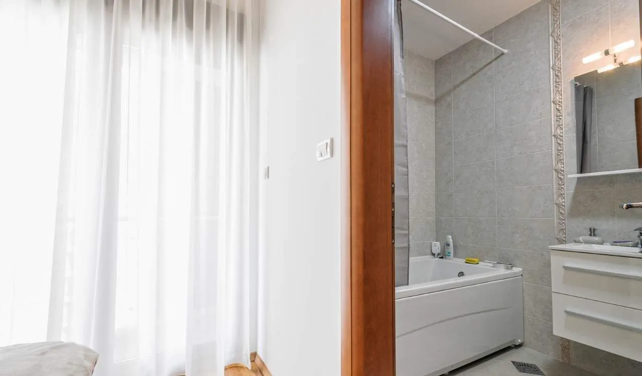 Prodaja, dvosoban stan, 88m², Bečići, Budva