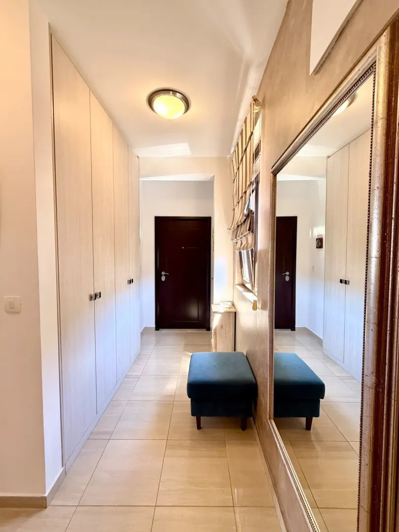 Rent, three bedroom apartment, 112m², Bečići, Budva
