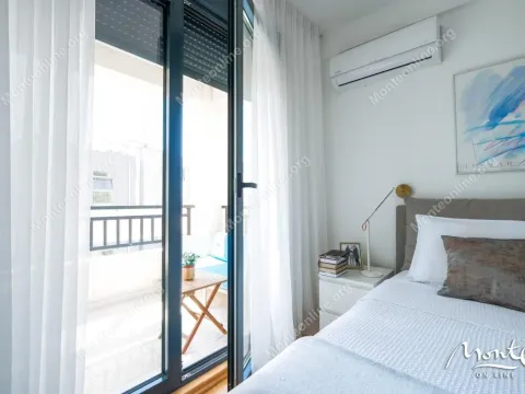 Sale, two bedroom apartment, 63m², Tivat, Crna Gora - image 10