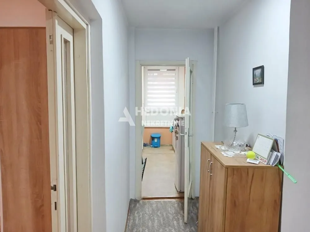 Prodaja, dvosoban stan, 65m², Zemun Nova Galenika, Zemun Sve Podlokacije