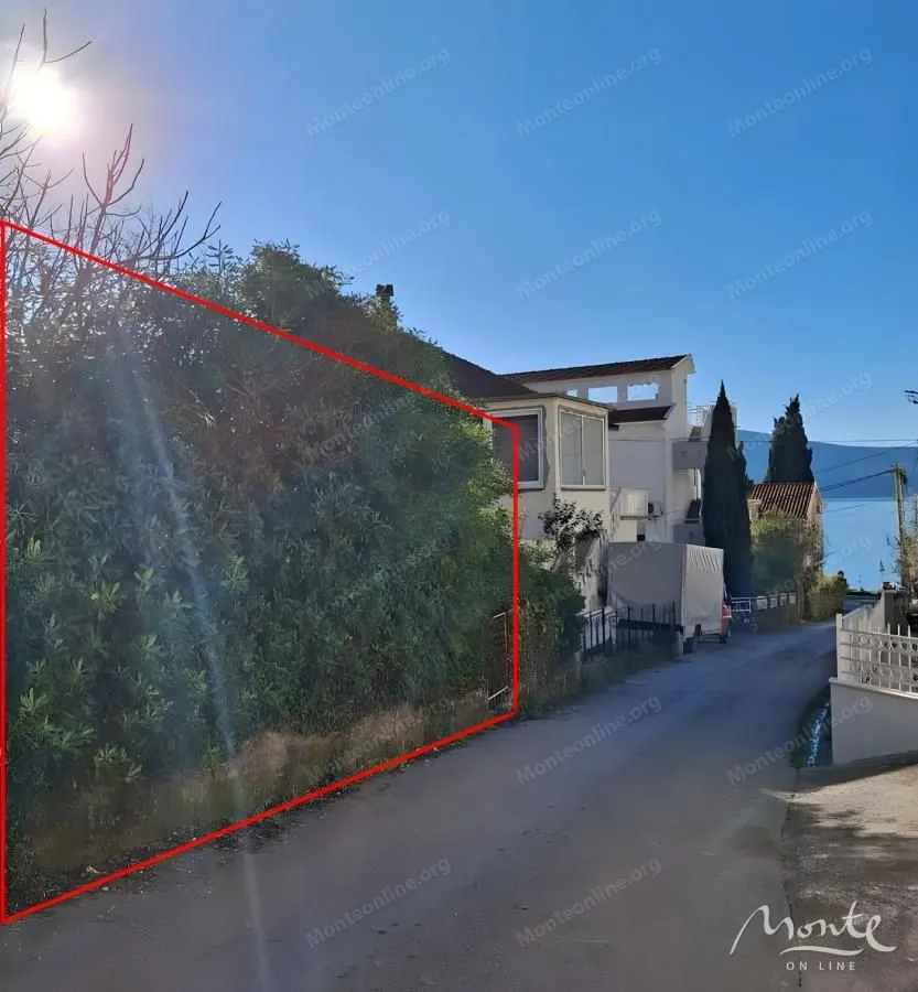 Prodaja, plac, 409m², Donja Lastva, Tivat