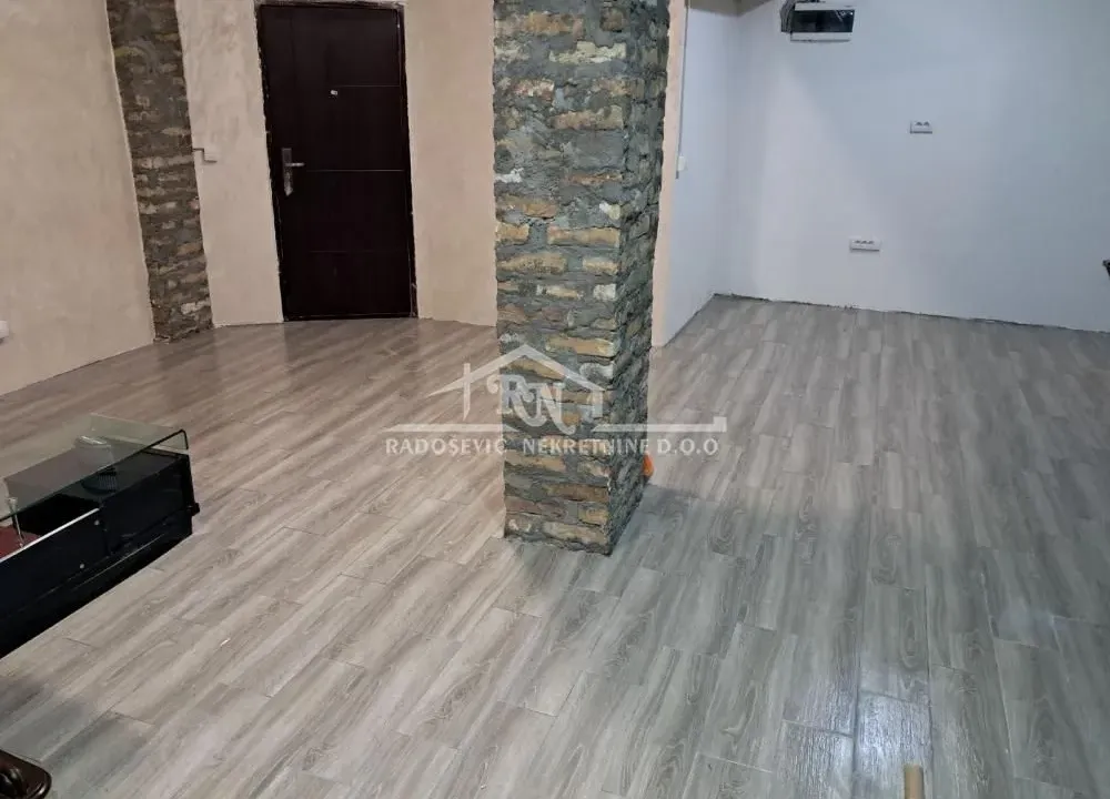 Prodaja, jednosoban stan, 55m², Miljakovac, Rakovica