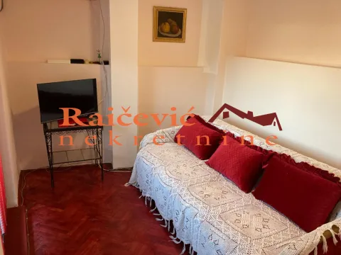 Sale, four bedroom apartment, 84m², Zemun Gardoš, Zemun Sve Podlokacije - image 18