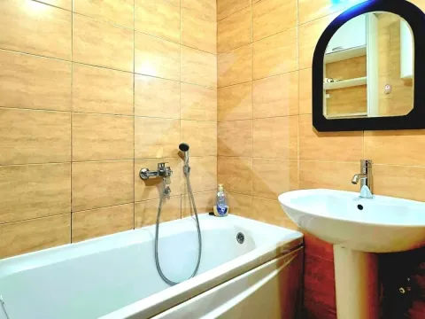 Rent, one bedroom apartment, 41m², Blok 6, Podgorica - image 6