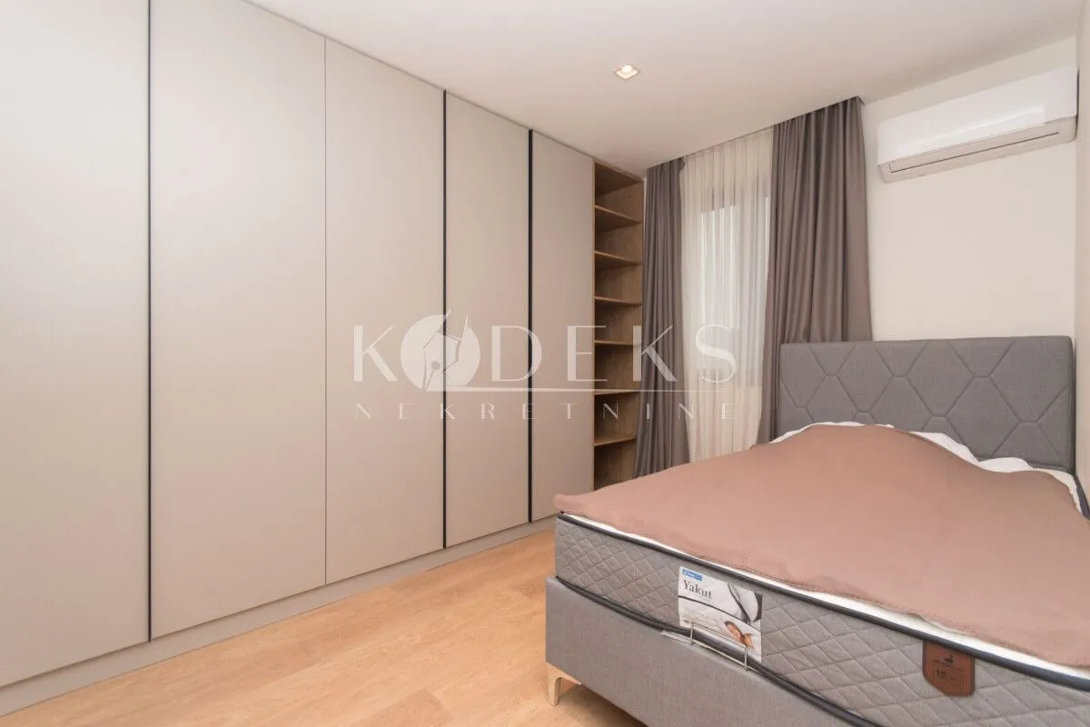 Rent, two bedroom apartment, 120m², Centar, Podgorica