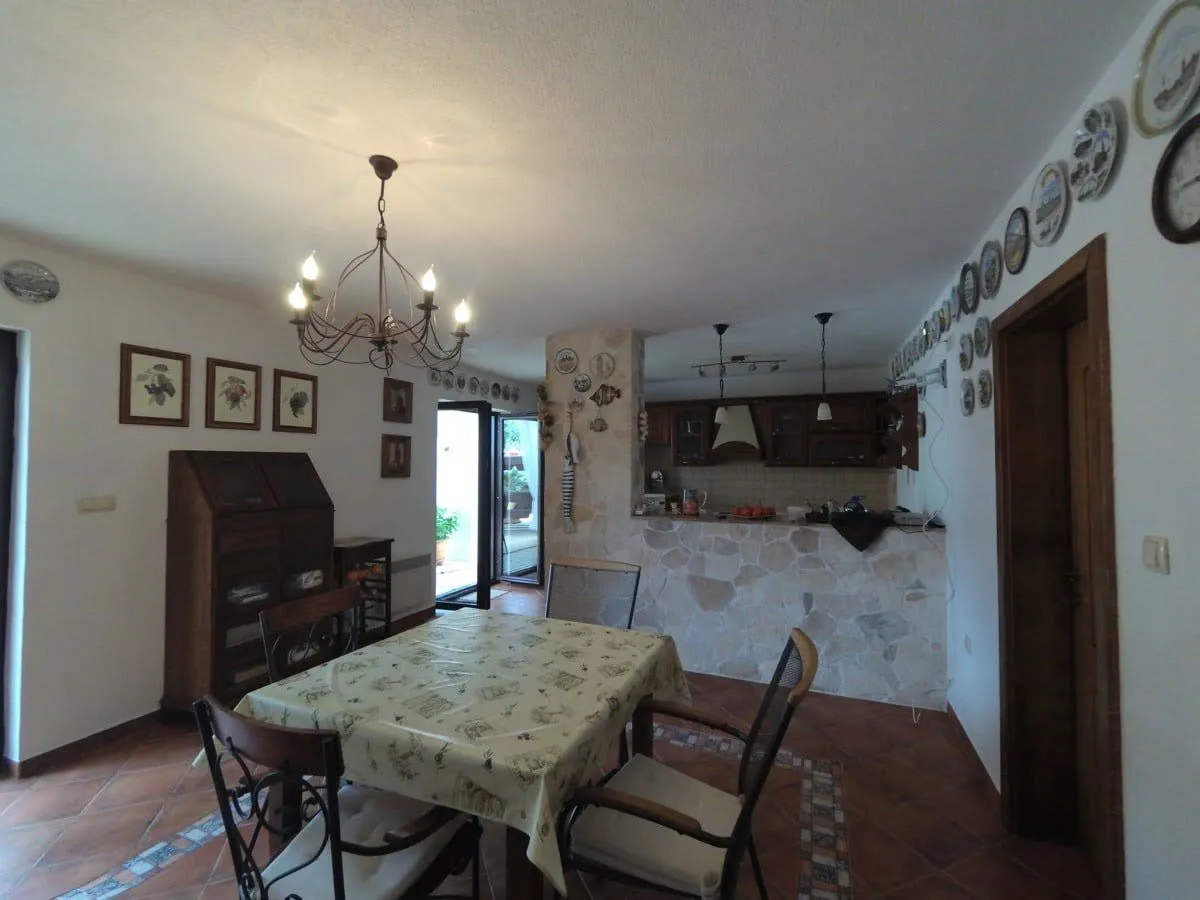 Sale, house, 230m², Prčanj, Kotor