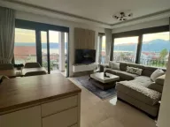 Izdavanje, kuća, 400m², Tivat, Crna Gora - image 10