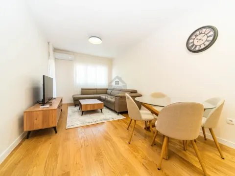 Rent, one bedroom apartment, 47m², Central Point, Podgorica - image 3