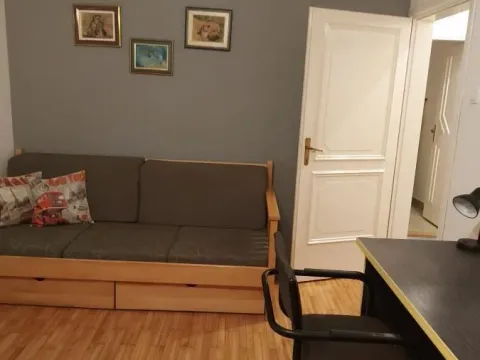 Izdavanje, jednosoban stan, 32m², Centar, Novi Sad - image 2