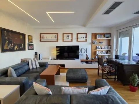 Prodaja, četvorosoban stan, 114m², Sremska Kamenica, Petrovaradin - image 2