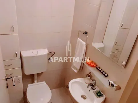 Izdavanje, trosoban stan, 84m², Voždovac Sve Podlokacije, Beograd - image 11