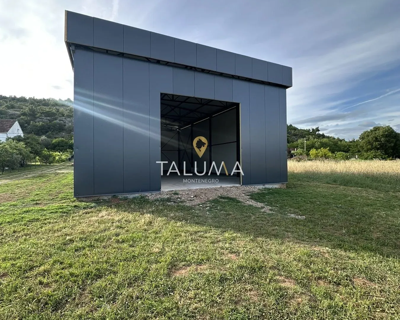 Rent, office space, 170m², Zabjelo, Podgorica
