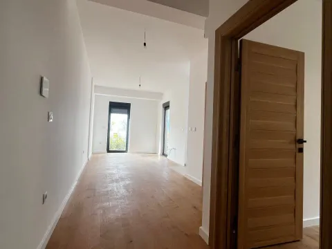 Sale, one bedroom apartment, 54m², Petrovac, Budva - image 6
