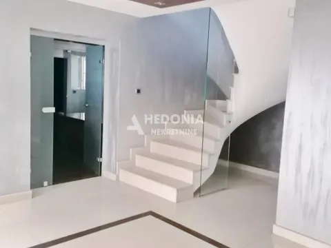 Rent, office space, 600m², Zemun Centar, Zemun Sve Podlokacije - image 15