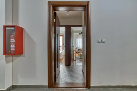 Rent, one bedroom apartment, 50m², Gorica C, Podgorica - image 12