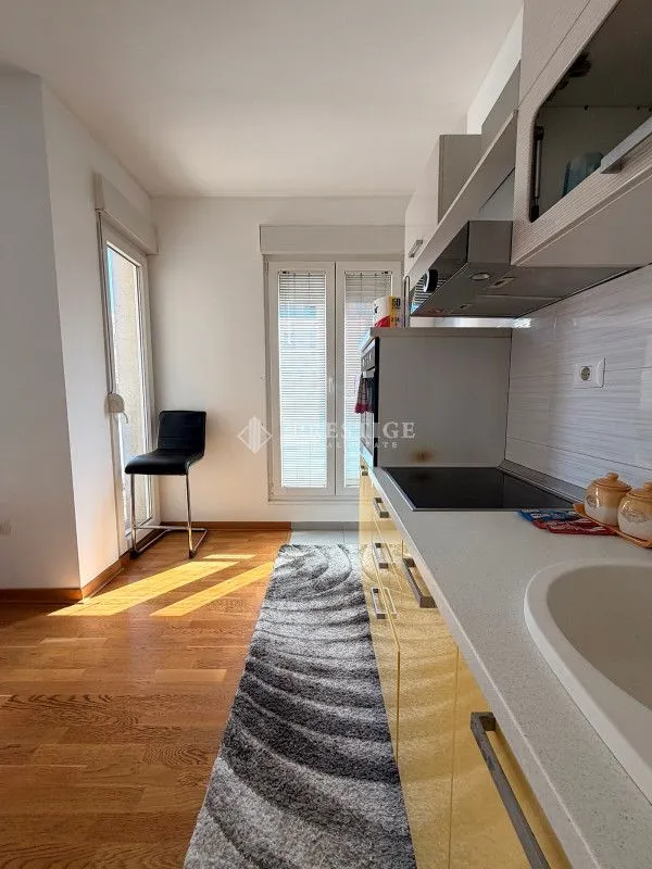 Rent, one bedroom apartment, 46m², City Kvart, Podgorica