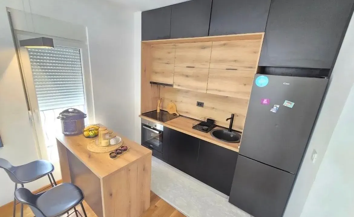 Prodaja, jednosoban stan, 46m², Stari Aerodrom, Podgorica