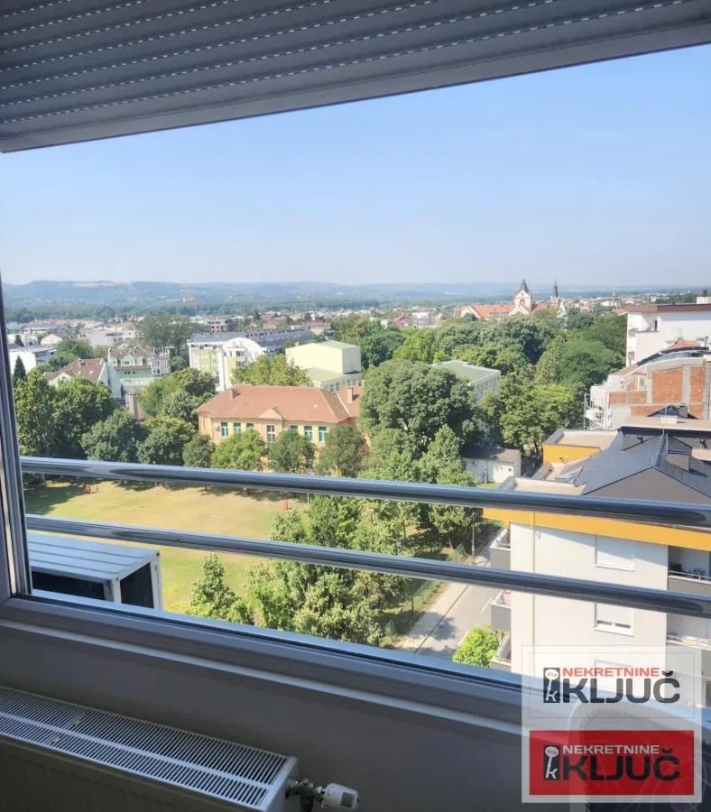 Izdavanje, četvorosoban stan, 102m², Bulevar patrijarha Pavla, Novi Sad Sve Podlokacije