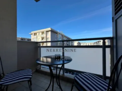 Izdavanje, dvosoban stan, 63m², City Kvart, Podgorica - image 3