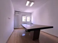 Rent, office space, 75m², City Kvart, Podgorica - image 10