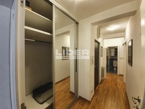 Prodaja, trosoban stan, 57m², Južni Bulevar, Vračar Sve Podlokacije - image 12